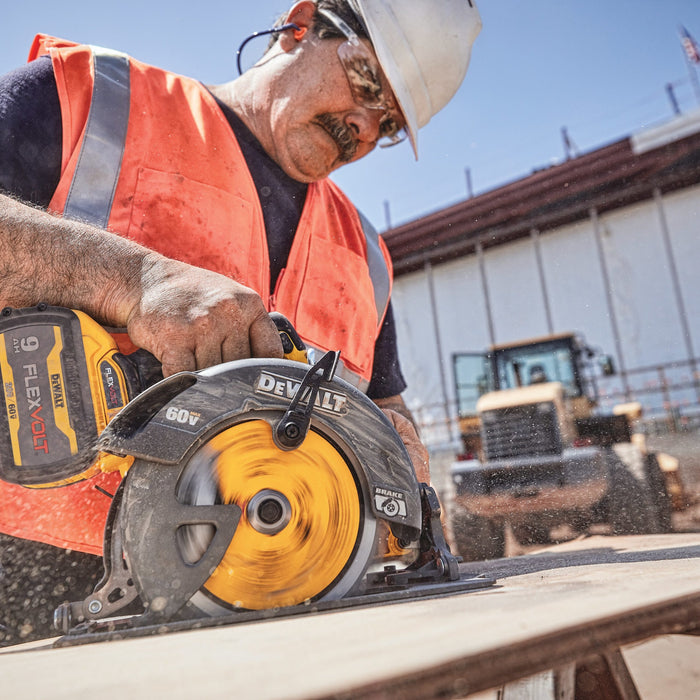 DeWALT (DCS578B) 60V MAX 7-1/4 In. Brushless Circular Saw (Bare Tool)