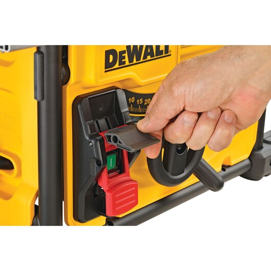 DeWALT Compact Table Saw
