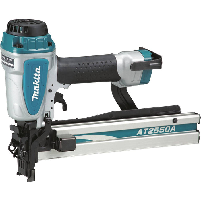 Contractor Stapler Makita 1