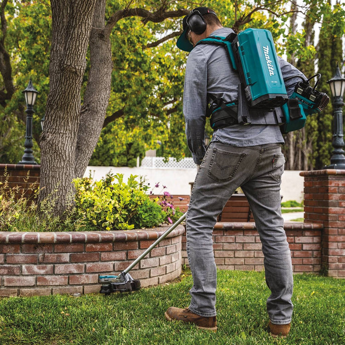 Makita (PDC01) ConnectX, LXT, LXT X2 and XGT Portable Backpack Power Supply