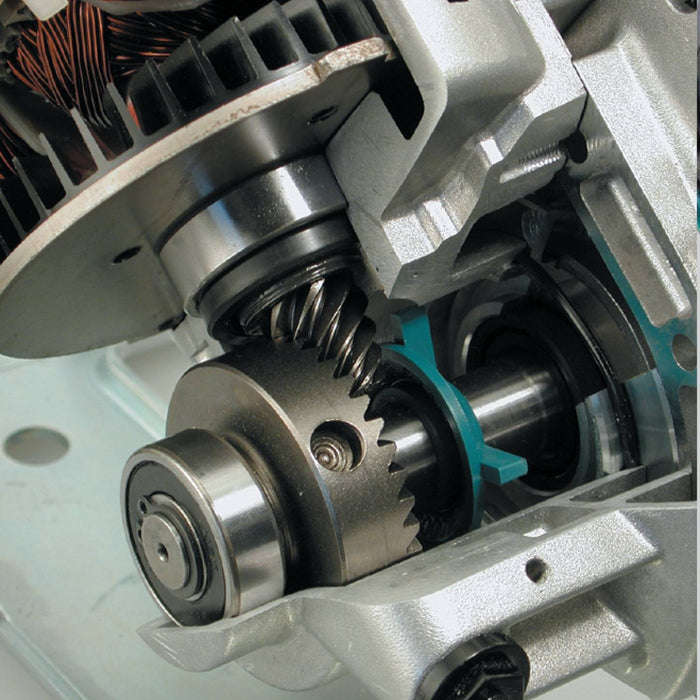 Makita 5477NB - 7-1/4" Hypoid Saw, 15 AMP